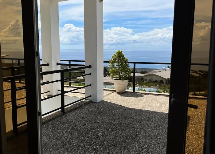 Seaview Mansion Deluxe 10 Apartment